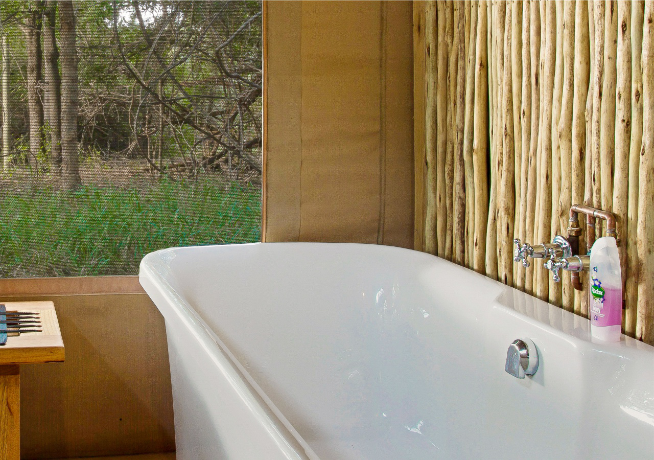 Bateleur Safari Camp thumbnail 16